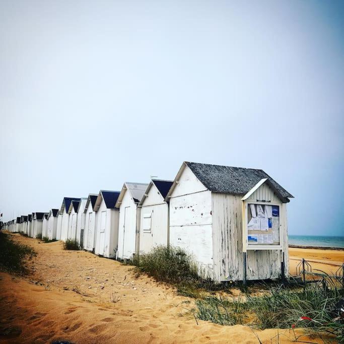 Gite Du Cap Romain Bernieres-sur-Mer Exterior photo